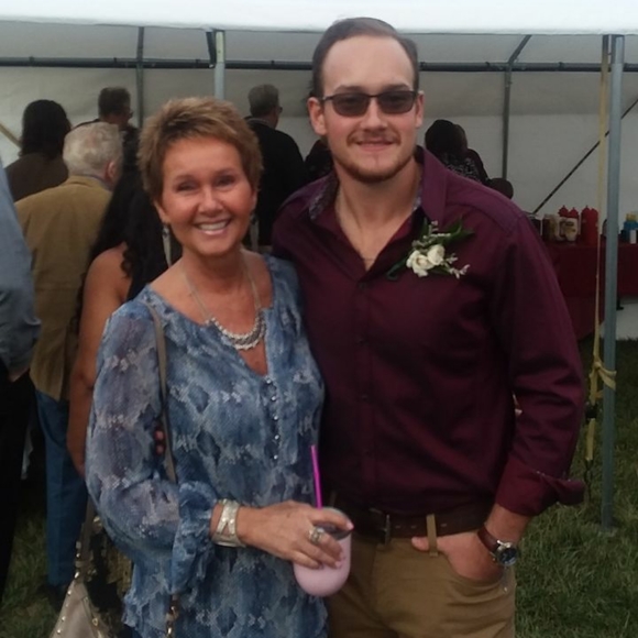 Meet your Posher, Terry - Picture 9 of 14